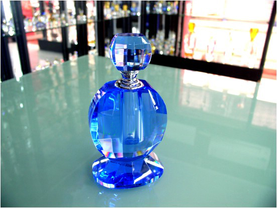 crystal perfume bottle CE0007