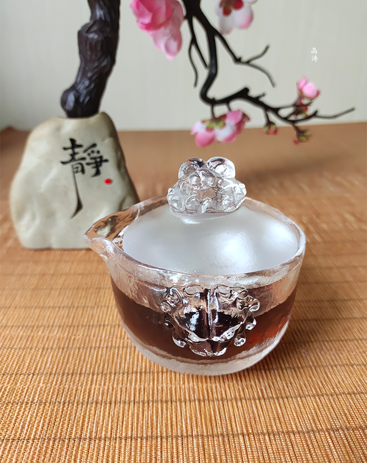 Glass tea set The head tureen